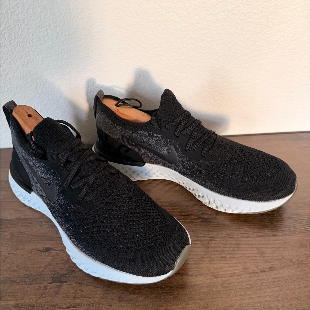 Nike Epic React Flynit - Picture 3 of 10